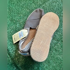 TOMS slip-on shoes 12mens